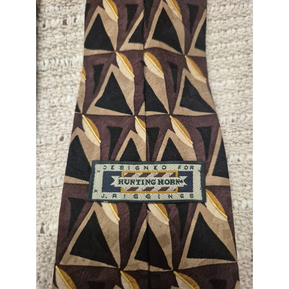🔥 Vintage Hunting Horn J. Riggins Silk Tie‎ – Bold Geometric Statement